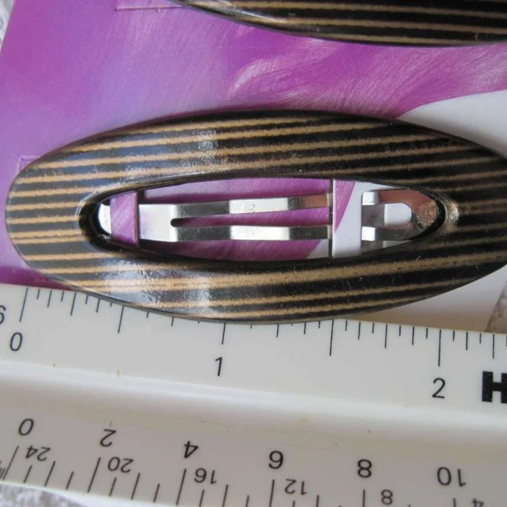 2 Goody Heather Black Brown Striped Tan Flexible Plastic Cover Metal Snap Clips